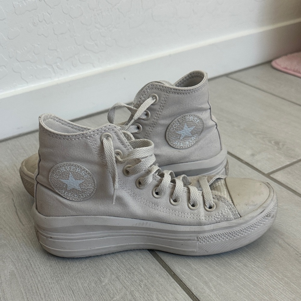 Converse Women's High-Top Sneakers - Light Gray